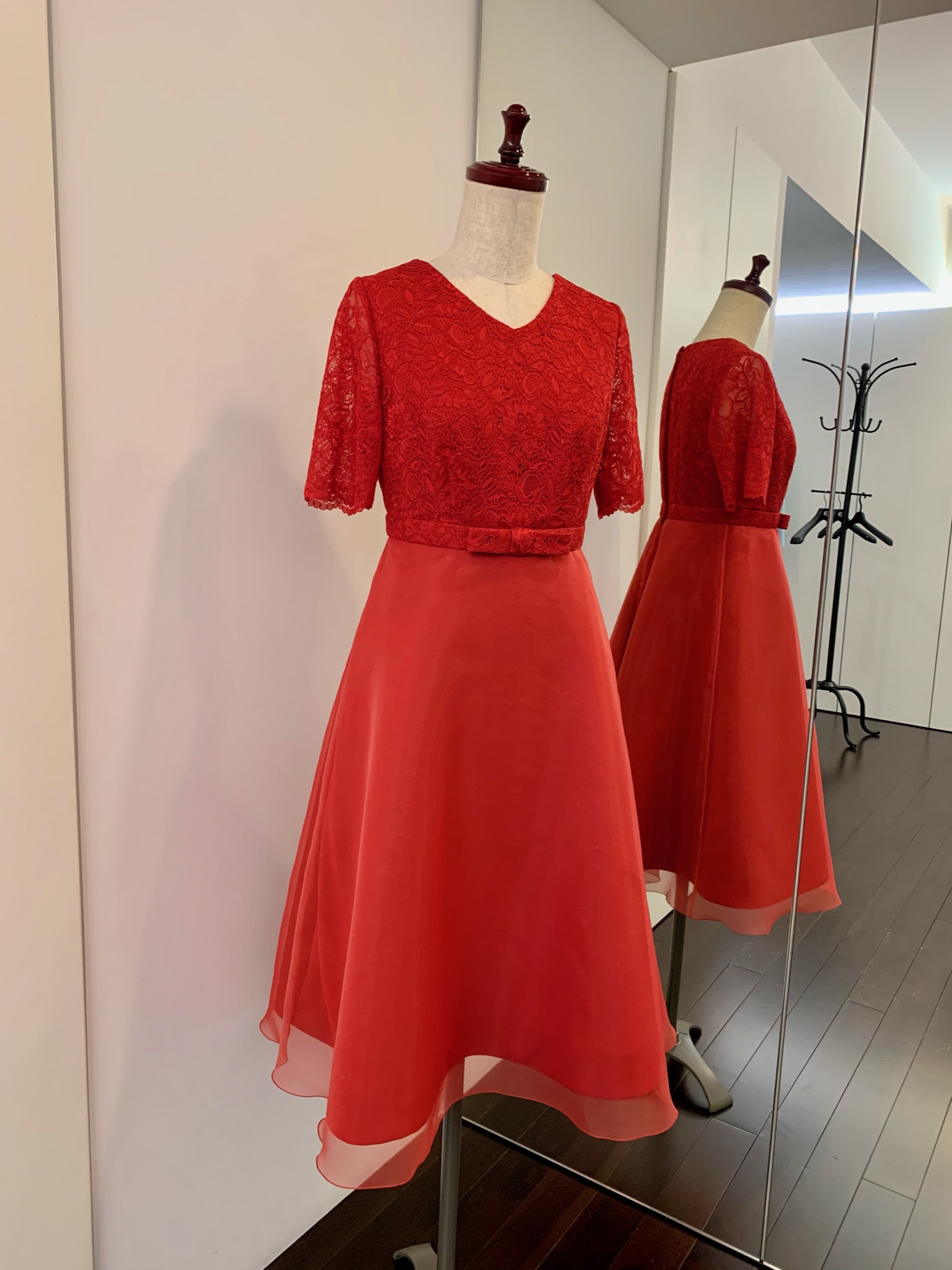 結婚式参列用赤いドレス コレクション 婦人服・紳士服、ウェディングドレスのオーダーならアトリエニムラ